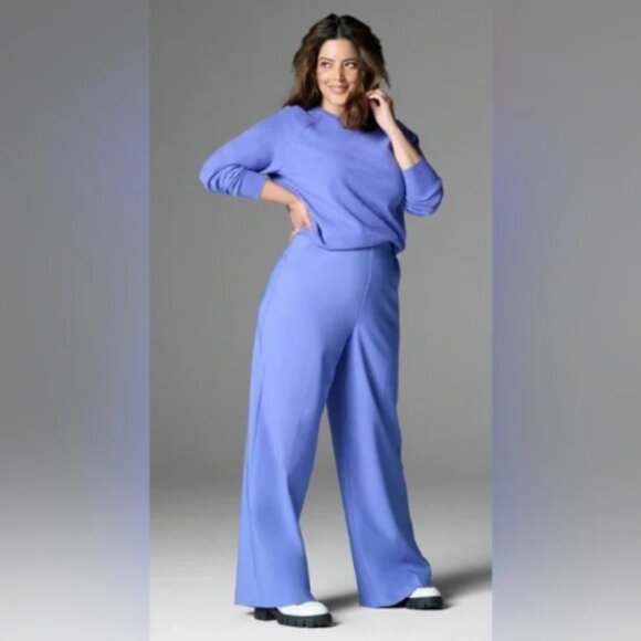 torrid Pants - Torrid Pull-On Wide Leg Studio Refined Crepe High-Rise Pants (1486)